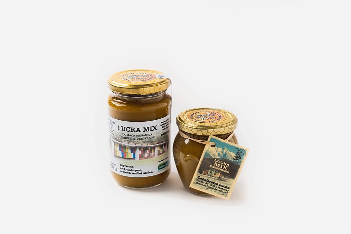 Beekeeping Lucka • Lucka mix honey • Soča Valley Finest